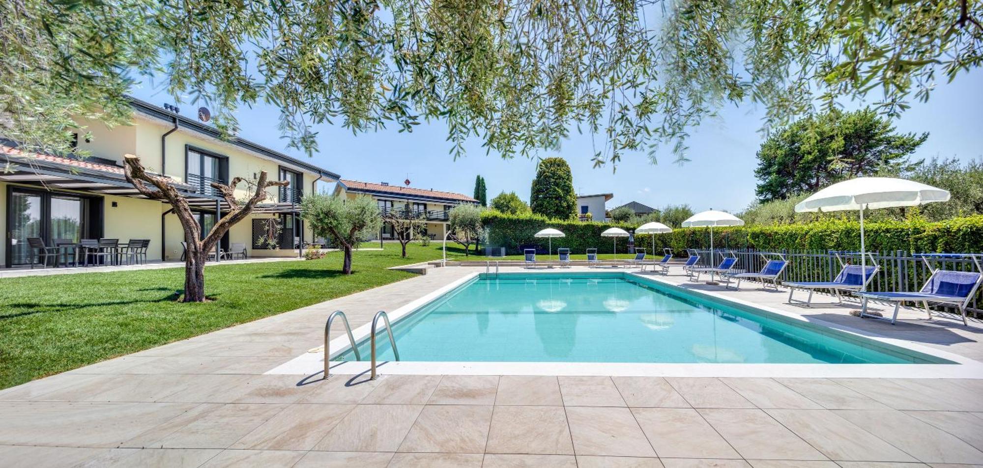 Oleandro Holiday Apartments Μπαρντολίνο Εξωτερικό φωτογραφία